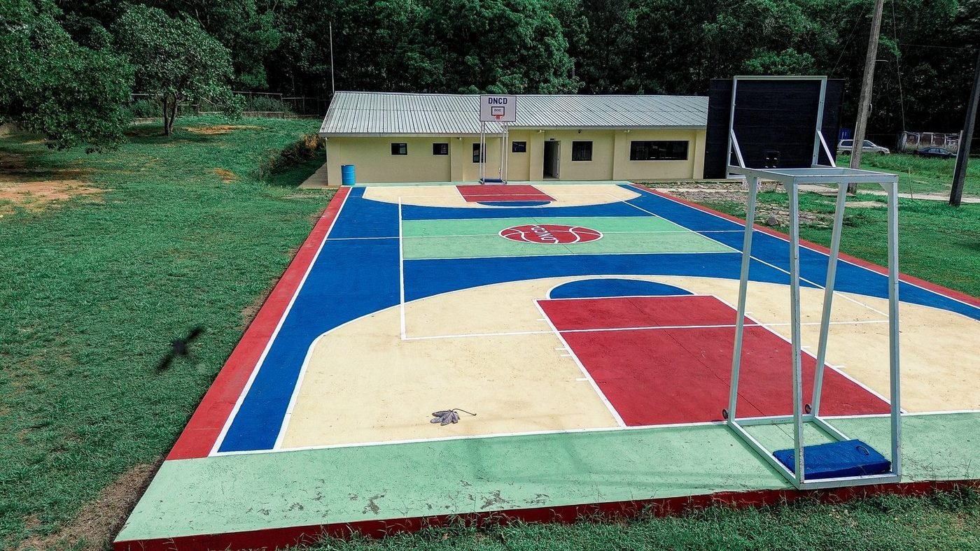 La cancha entregada
